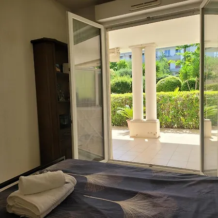 Le 5 Tanit Apartment