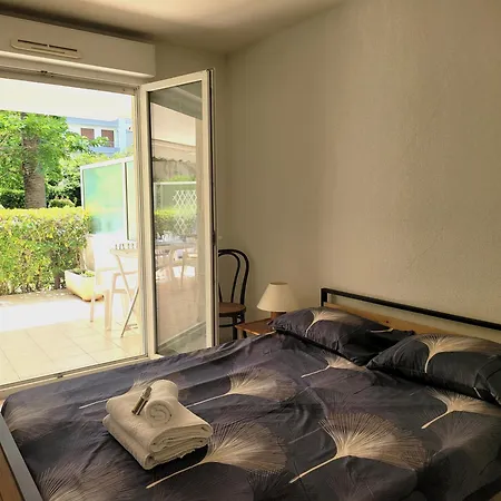 Le 5 Tanit * Antibes